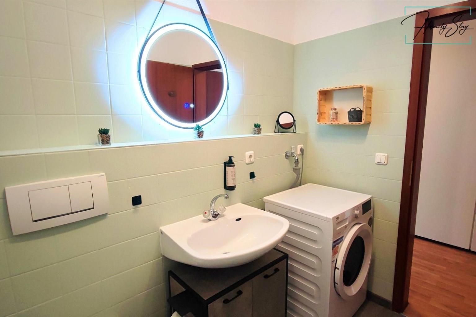 Homely Stay Serenity Greens - Stylisch Studio-Apartment With Kitchen - 10 Min To Central Station, Pet Friendly Мюнхен Екстериор снимка
