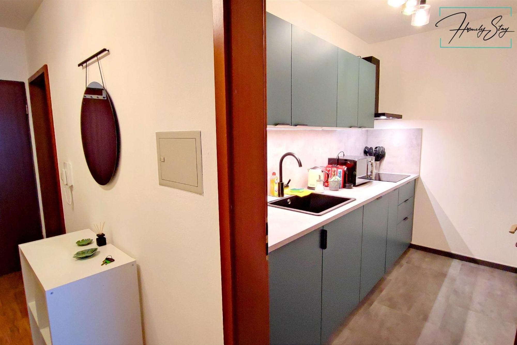 Homely Stay Serenity Greens - Stylisch Studio-Apartment With Kitchen - 10 Min To Central Station, Pet Friendly Мюнхен Екстериор снимка